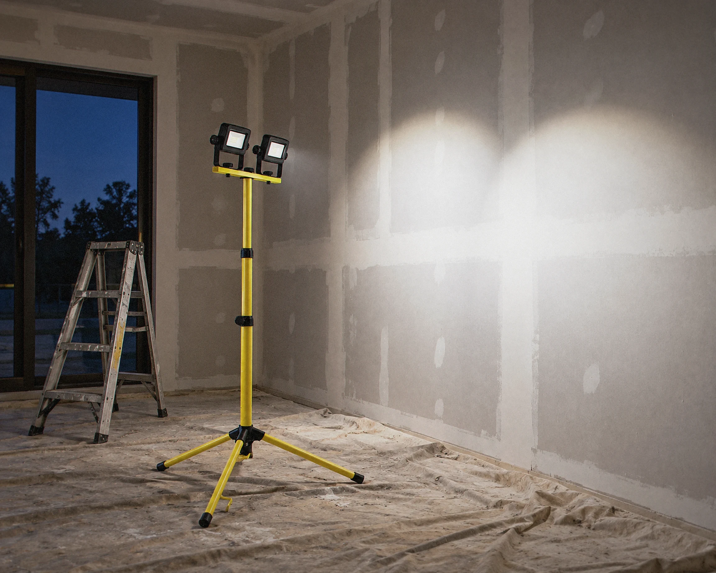Zone 2,400 lumen LED tripod work light, shown in a typical installation (illustration)